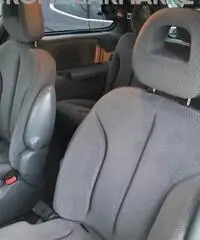 CHRYSLER Voyager 2.8 CRD cat LX Auto KMCERTIFICATI rif. 7127524 CHRYSLER Voyager 2.8 CRD cat LX Auto KMCERTIFICATI rif. 7127524