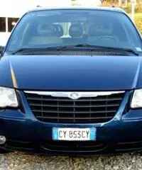 CHRYSLER Voyager 2.8 CRD cat LX Leather Automatica rif. 6589641 CHRYSLER Voyager 2.8 CRD cat LX Leather Automatica rif. 6589641