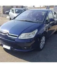 Citroen C4 1.6 HDi 110CV Exclusive Citroen C4 1.6 HDi 110CV Exclusive