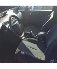 Citroen C4 1.6 HDi 110CV Exclusive Citroen C4 1.6 HDi 110CV Exclusive