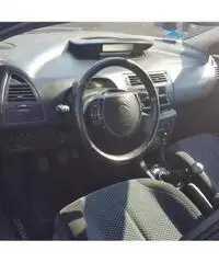 Citroen C4 1.6 HDi 110CV Exclusive Citroen C4 1.6 HDi 110CV Exclusive