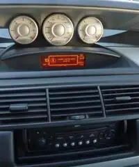 Citroen C8 2.0 HDi 136CV FAP Exclusive 7 posti Citroen C8 2.0 HDi 136CV FAP Exclusive 7 posti