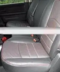 Dodge Altro Dodge Ram 1500 4X4 HEMI CrewCab