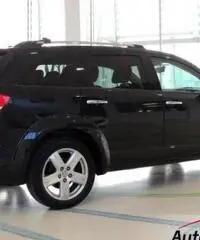DODGE JOURNEY 2.0 TD R/T FAP Interni in pelle + Radio cd touchscreen + Cruise control + Sedili regol