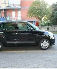 FIAT 500L 1.3 Mjt 95 CV Pop Star FIAT 500L 1.3 Mjt 95 CV Pop Star