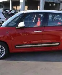 FIAT 500L 1.3 Multijet 85 CV Pop Star BICOLOR-S&S-BLUETHOOT rif. 7189518 FIAT 500L 1.3 Multijet 85 CV Pop Star BICOLOR-S&S-BLUETHOOT rif. 7189518