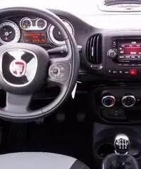 Fiat 500L Fiat 500L Living 1.6 Multijet Pop Star Navi PDC SH Fiat 500L Fiat 500L Living 1.6 Multijet Pop Star Navi PDC SH