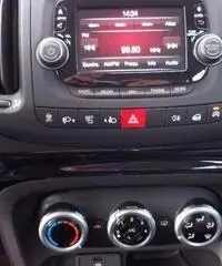 Fiat 500L Fiat 500L Living 1.6 Multijet Pop Star Navi PDC SH Fiat 500L Fiat 500L Living 1.6 Multijet Pop Star Navi PDC SH