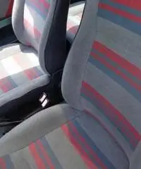 FIAT CINQUECENTO cc700 AUTO D 'EPOCA 145 EURO ANNUE D 'ASSICURAZIONE