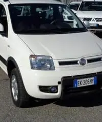 Fiat panda 1.3 MJT 4x4 Fiat panda 1.3 MJT 4x4