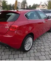 ALFA ROMEO Giulietta 2.0 JTDm-2 170 CV Exclusive rif. 7193889 ALFA ROMEO Giulietta 2.0 JTDm-2 170 CV Exclusive rif. 7193889
