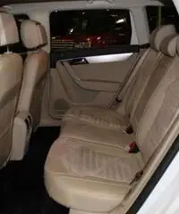 VOLKSWAGEN Passat 4MOTION VARIANT 2.0 TDI  HIGHLINE *UNIPROP* rif. 7195493