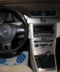 VOLKSWAGEN Passat 4MOTION VARIANT 2.0 TDI  HIGHLINE *UNIPROP* rif. 7195493