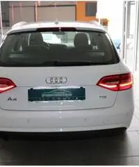 AUDI A4 Avant 2.0 TDI sport NAVI XENO TETTO rif. 7168380 AUDI A4 Avant 2.0 TDI sport NAVI XENO TETTO rif. 7168380