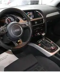 AUDI A4 Avant 2.0 TDI sport NAVI XENO TETTO rif. 7168380 AUDI A4 Avant 2.0 TDI sport NAVI XENO TETTO rif. 7168380