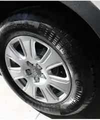 AUDI Q3 2.0 TDI 150 CV NAVI XENO rif. 7112932 AUDI Q3 2.0 TDI 150 CV NAVI XENO rif. 7112932