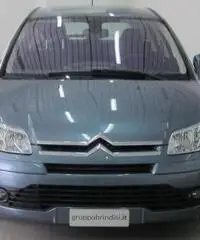Citroen C4 1.6 HDI 110cv FAP Elegance Citroen C4 1.6 HDI 110cv FAP Elegance