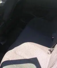 Citroen C4 1.6 HDI 110cv FAP Airdream VTR Citroen C4 1.6 HDI 110cv FAP Airdream VTR