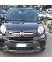 Fiat 500L 1.3 Multijet 95 CV Trekking Fiat 500L 1.3 Multijet 95 CV Trekking