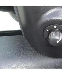 Fiat 500L 1.3 Multijet 95 CV Trekking Fiat 500L 1.3 Multijet 95 CV Trekking