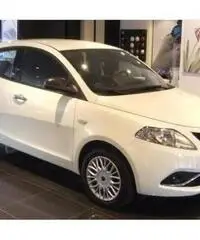 Lancia Ypsilon 1.2 69 CV 5 porte Silver