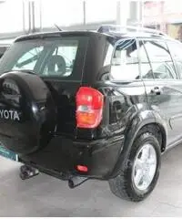 TOYOTA RAV 4 RAV4 2.0 Tdi D-4D cat 5 porte GANCIO TRAINO rif. 7195931
