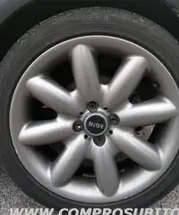 MINI Mini Mini 1.6 16V Cooper rif. 7196107 MINI Mini Mini 1.6 16V Cooper rif. 7196107