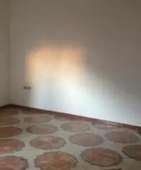 GIOIA TAURO VENDE: Appartamento Via Degli Aranci, 22