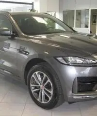 Jaguar F-Pace 2.0d 180 CV AWD aut. R-Sport Jaguar F-Pace 2.0d 180 CV AWD aut. R-Sport