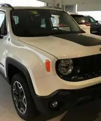 JEEP Renegade 2.0 Mjt 170 CV Trailhawk 4WD A/T rif. 7181987 JEEP Renegade 2.0 Mjt 170 CV Trailhawk 4WD A/T rif. 7181987