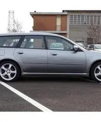 Subaru Legacy 2.0 16V Station Wagon AT AC Subaru Legacy 2.0 16V Station Wagon AT AC
