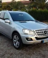 Mercedes-Benz ML 320 CDI Sport Mercedes-Benz ML 320 CDI Sport