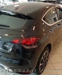 DS DS4 BlueHDi 120 S&S So Chic DS DS4 BlueHDi 120 S&S So Chic