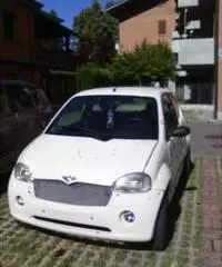 Vendo auto guida senza patente