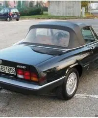 Alfa Romeo Duetto Spider 2.0 ASI Alfa Romeo Duetto Spider 2.0 ASI