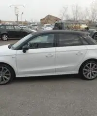 Audi A1 Sportback 1.6 TDI 105 CV Ambition Audi A1 Sportback 1.6 TDI 105 CV Ambition