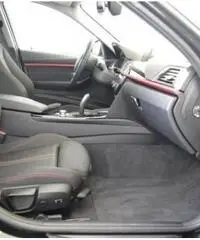 BMW 320 d Touring NAVI ALLARME CAMBIO AUTOMATICO XENO rif. 6932557 BMW 320 d Touring NAVI ALLARME CAMBIO AUTOMATICO XENO rif. 6932557