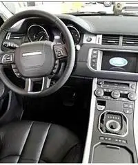 LAND ROVER Range Rover Evoque 2.2 TD4 5p. Pure Teck Pelle rif. 6893821 LAND ROVER Range Rover Evoque 2.2 TD4 5p. Pure Teck Pelle rif. 6893821