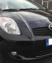 TOYOTA Yaris 1.4 D-4D 5 porte M-MT Navi rif. 7193926