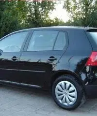 VOLKSWAGEN Golf 1.6 5p. Comfortline rif. 7196765 VOLKSWAGEN Golf 1.6 5p. Comfortline rif. 7196765