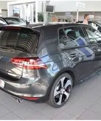 VOLKSWAGEN Golf GTI Performance 2.0 TSI 5p BlueMotion NAVI CAMERA XENO rif. 7001257 VOLKSWAGEN Golf GTI Performance 2.0 TSI 5p BlueMotion NAVI CAMERA XENO rif. 7001257