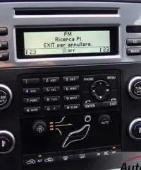 VOLVO V70 2.0 D3 ''MOMENTUM'' GEARTRONIC VOLVO V70 2.0 D3 ''MOMENTUM'' GEARTRONIC