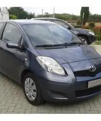 TOYOTA Yaris 1.3 3 porte Sol rif. 7196842 TOYOTA Yaris 1.3 3 porte Sol rif. 7196842