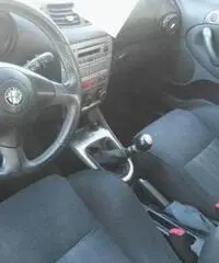 ALFA ROMEO 147 1.9 JTD (120) 3 porte Distinctive rif. 7169826 ALFA ROMEO 147 1.9 JTD (120) 3 porte Distinctive rif. 7169826