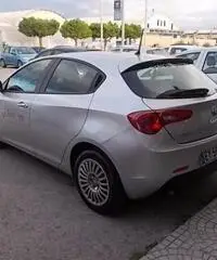 ALFA ROMEO Giulietta 1.4 Turbo 105 CV Impression rif. 7088024 ALFA ROMEO Giulietta 1.4 Turbo 105 CV Impression rif. 7088024