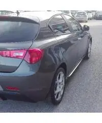 ALFA ROMEO Giulietta 1.6 JTDm-2 105 CV Sprint rif. 7088026 ALFA ROMEO Giulietta 1.6 JTDm-2 105 CV Sprint rif. 7088026
