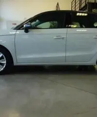 AUDI A1 SPB 1.6 TDI 90CV Ambition Xenon rif. 7185542 AUDI A1 SPB 1.6 TDI 90CV Ambition Xenon rif. 7185542