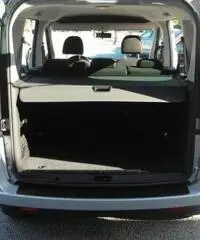 FIAT Doblo Doblò 1.6 MJT 16V 120CV Easy rif. 6250716 FIAT Doblo Doblò 1.6 MJT 16V 120CV Easy rif. 6250716