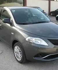 LANCIA Ypsilon 1.3 MJT 16V 95 CV 5 porte S&S Silver rif. 6080427 LANCIA Ypsilon 1.3 MJT 16V 95 CV 5 porte S&S Silver rif. 6080427