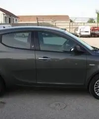 LANCIA Ypsilon 1.3 MJT 16V 95 CV 5 porte S&S Silver rif. 6080427 LANCIA Ypsilon 1.3 MJT 16V 95 CV 5 porte S&S Silver rif. 6080427